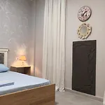 Aliona Santorini Drymades, Dhermi