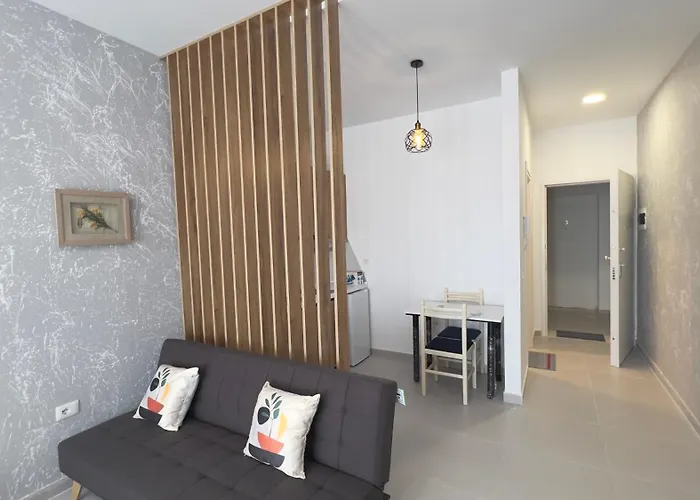 Aliona Santorini Drymades, Dhermi Apartament